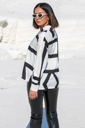 Queencii – Asia Shirt Black & White