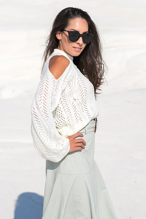 Queencii – Adele Cold Shoulder Sweater White