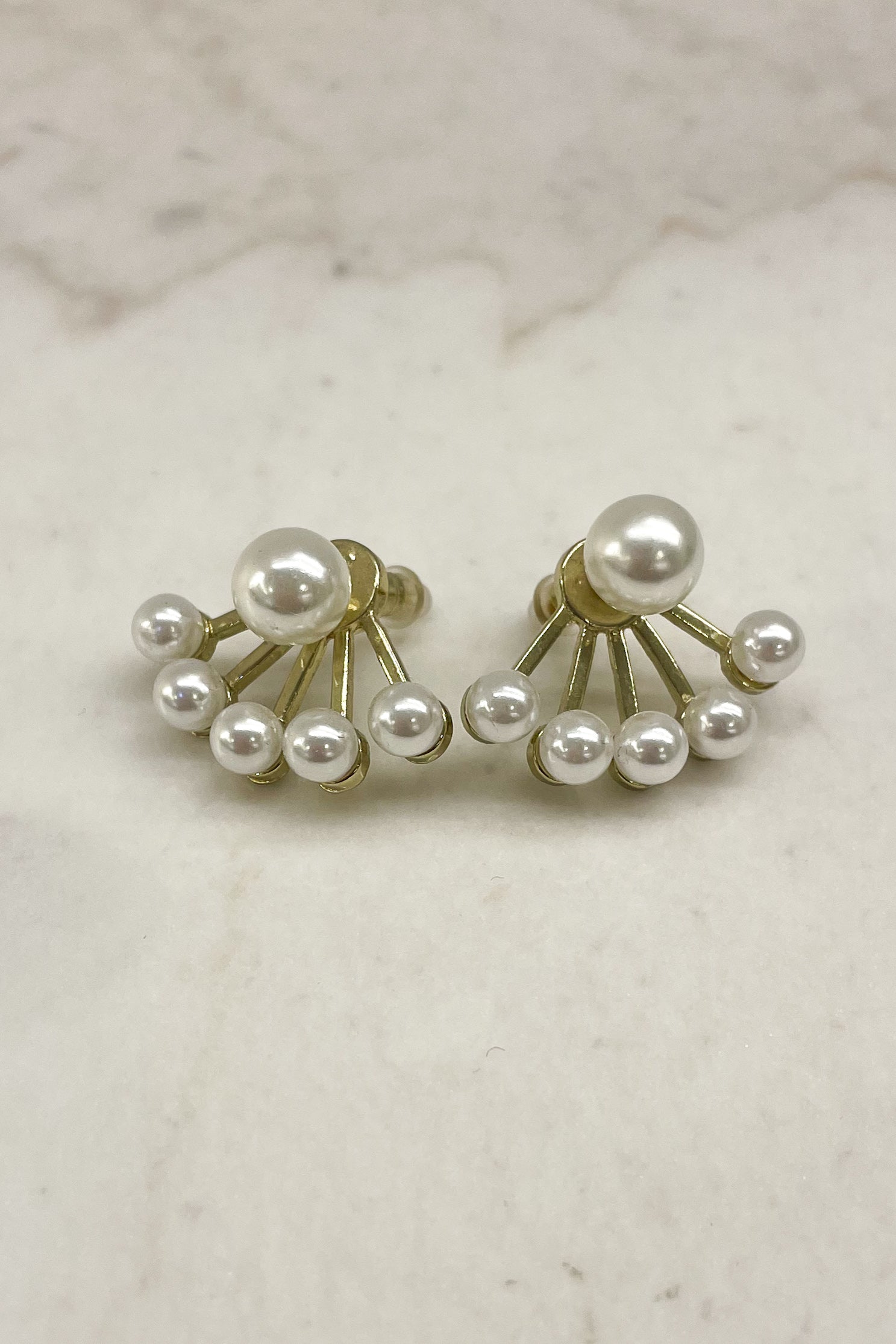 Sun Sea & Roses - Earrings Pearl