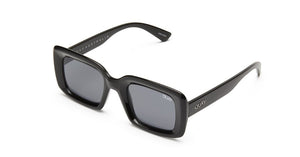 Quay Australia Sunglasses - Going Solo BLACK/SMOKE