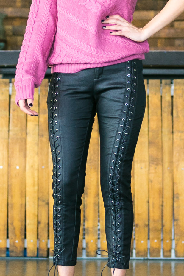 Lace up cropped pants