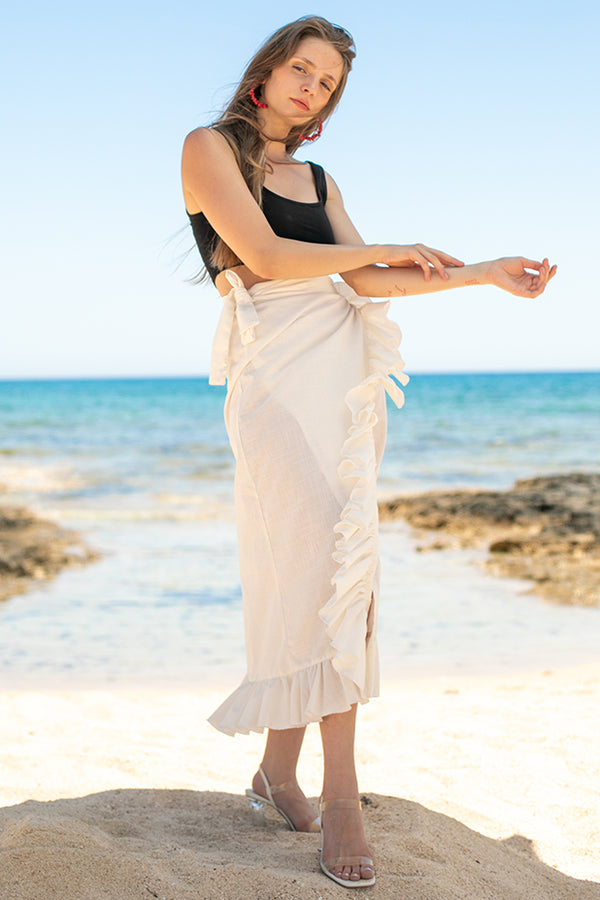 Sun Sea & Roses | Astraea Wrap Ruffle Skirt White - BAZICS CY