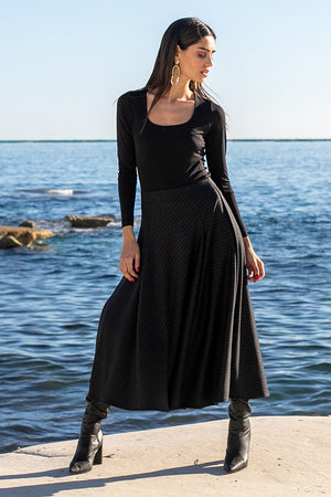 Sun Sea & Roses – Harmonia High Waist Long Skirt Black