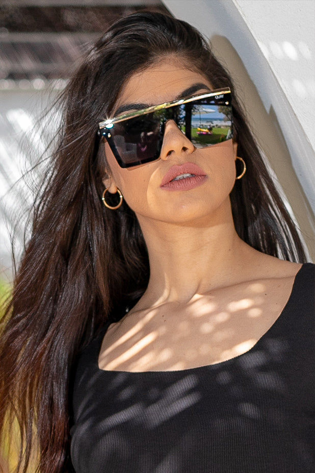 Quay Hindsight Sunglasses—NWOT! | Sunglasses, Style, Black square